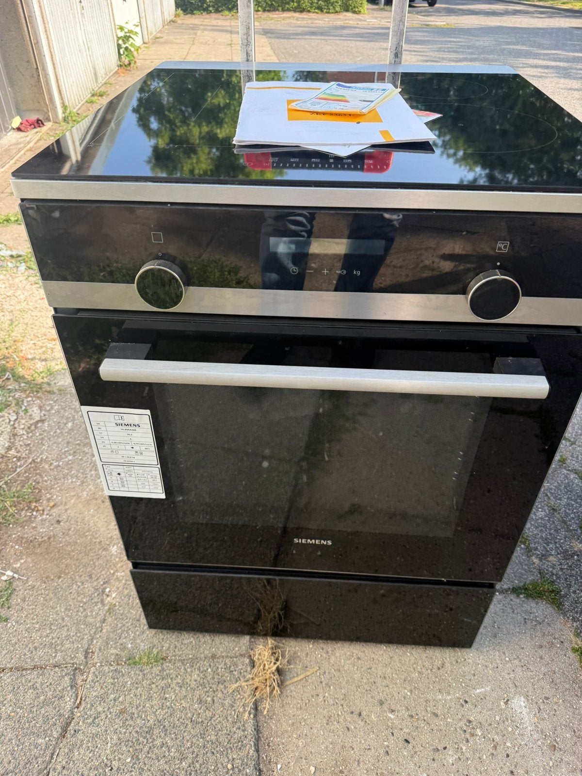 Mooie inductie fornuis met bezorgen, Zo goed als nieuw, Vrijstaand, 85 tot 90 cm, Elektrisch