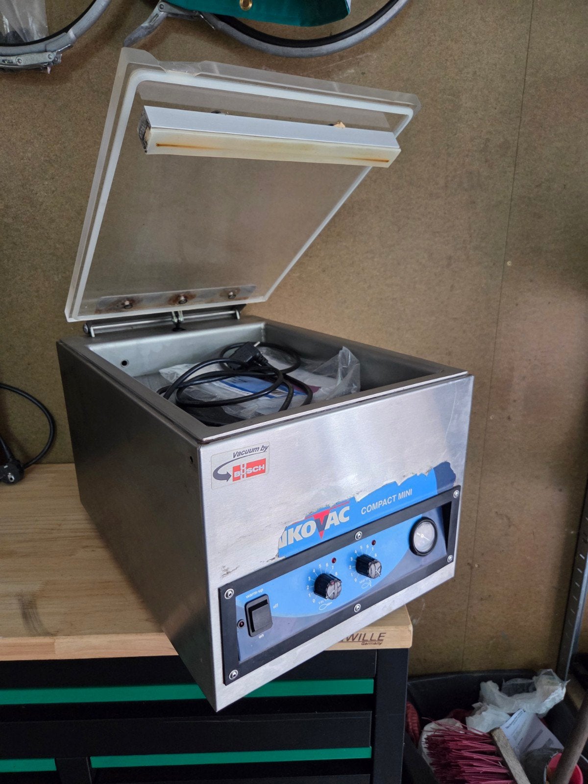 Henkovac Compact Mini vacuümmachine - HFE Vacuum Systems, Ophalen