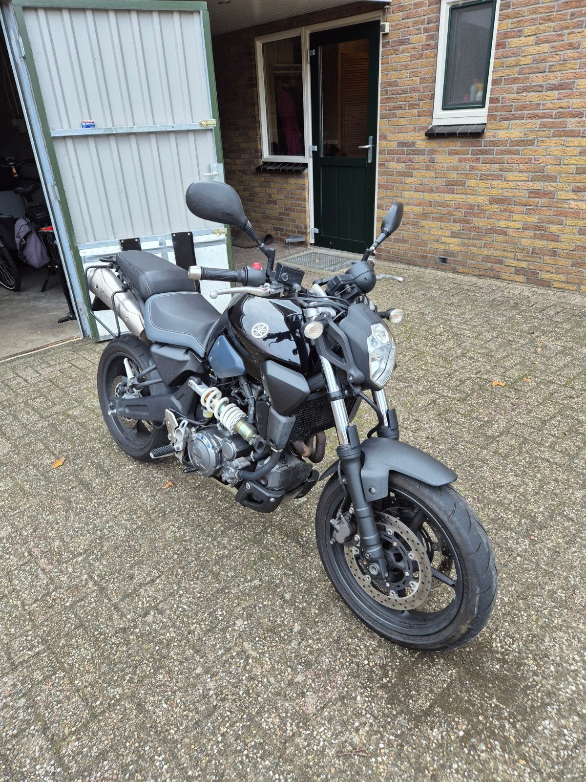 yamaha mt03 2008 A2 rijbewijs, Sportuitlaat, Particulier, Minimaal motorrijbewijs A2, Handgeschakeld