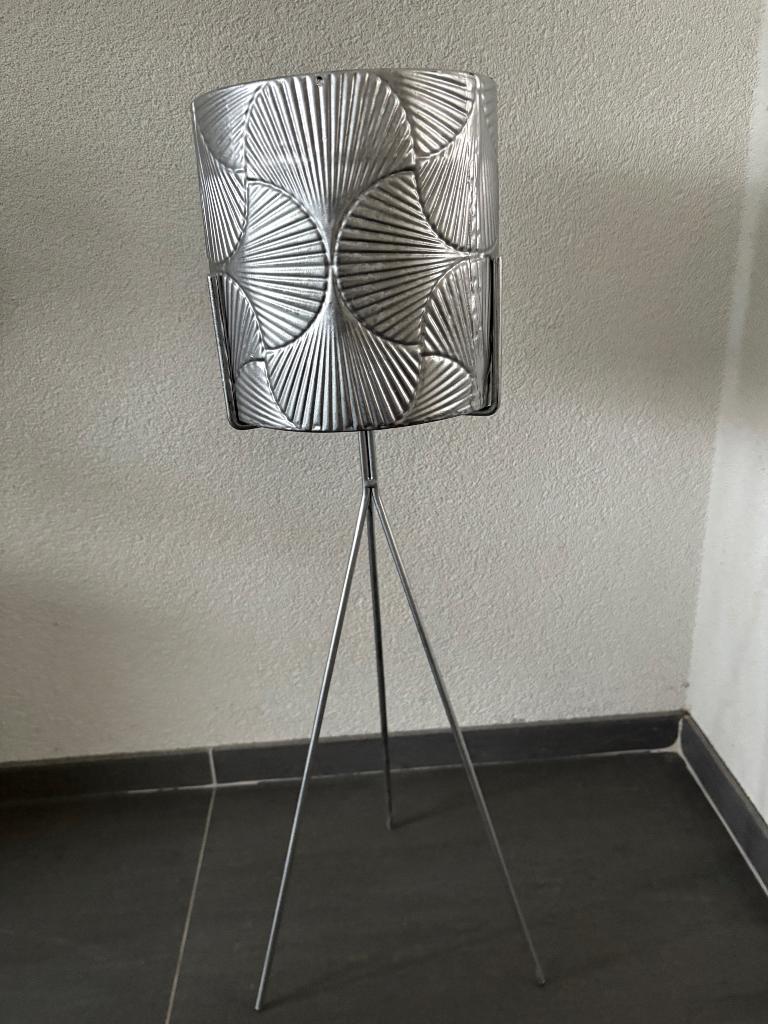 Mooie plantenbak op poten, Huis en Inrichting, Woonaccessoires | Overige, Ophalen, Zo goed als nieuw