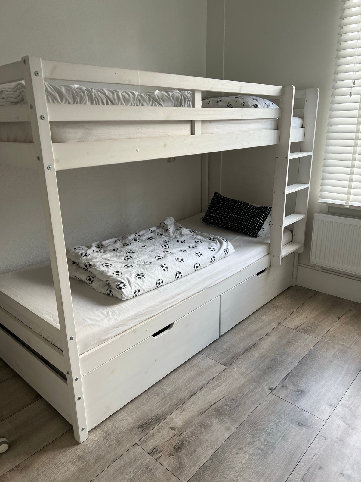 Stevig wit stapelbed met opberglades, Ophalen, Gebruikt, Stapelbed