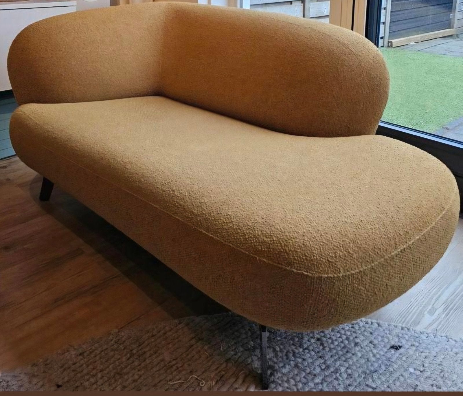 Prachtige Leolux Flint Divan – Okergeel | Uitstekende staat, Ophalen, Tweepersoons, 75 tot 100 cm, Iconisch ontwerp Leolux Rolf benz stijl