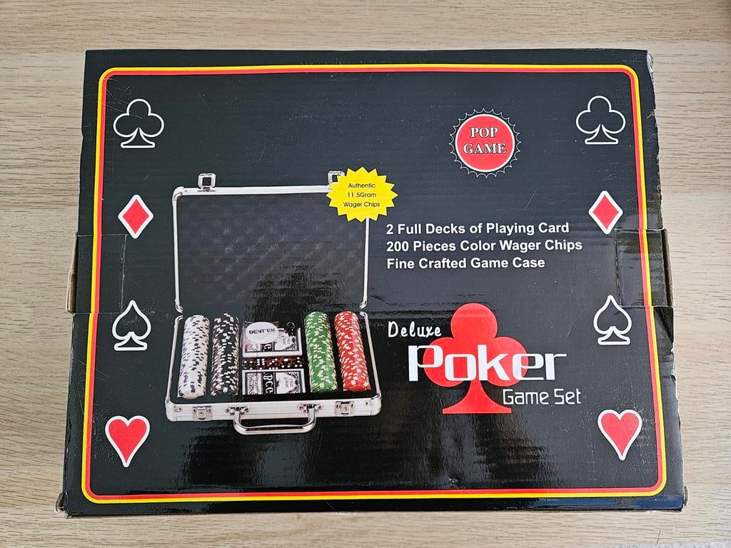 Deluxe Poker Game Set - Compleet met fiches en kaarten, Hobby en Vrije tijd, Gezelschapsspellen | Kaartspellen, Ophalen, Nieuw