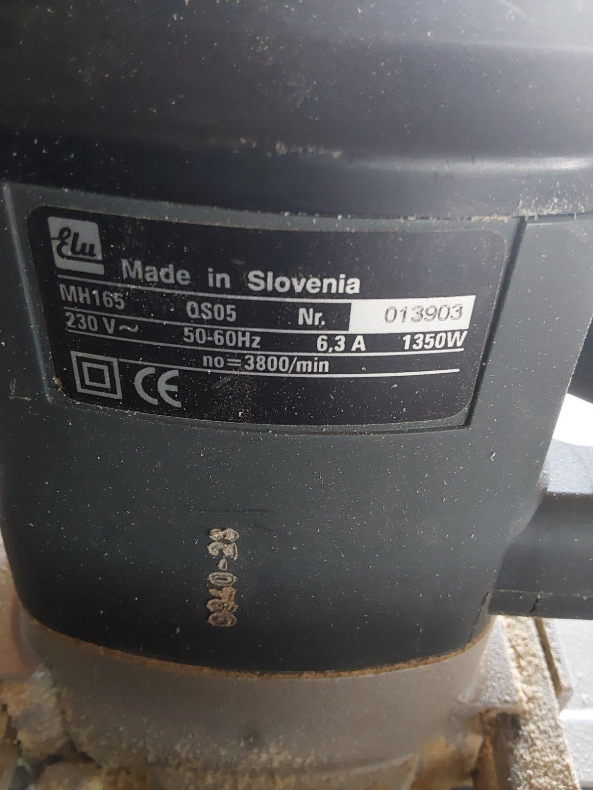 Elu Cirkelzaag MH165 - Krachtige Zaag voor Diverse Klussen, Ophalen, Cirkelzaag, 70 mm of meer, Zo goed als nieuw