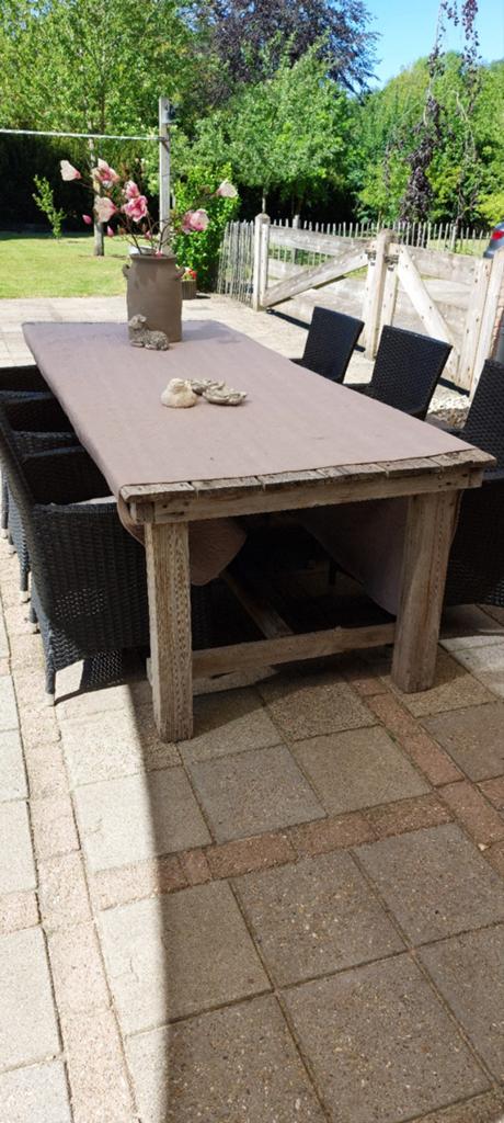 Mooi tuinset met grote tafel en 6 wicker stoelen, Ophalen, Gebruikt, 6 zitplaatsen, Wicker