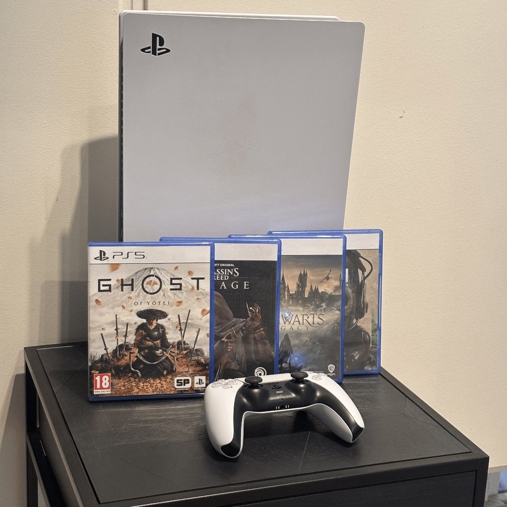Playstation 5 Disk Edition + 4 Games + Handige Travel Case!, Ophalen, 1 speler, Virtual Reality, Zo goed als nieuw