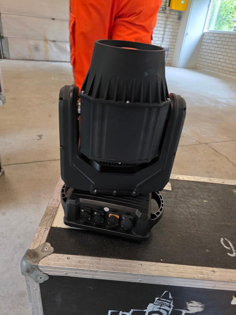 2x Professionele  water proof ip65 beam met Flightcase, Ophalen, Gebruikt