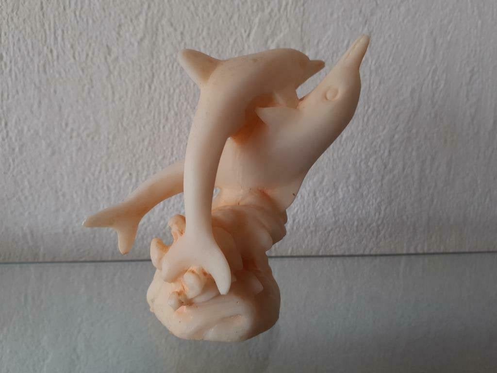 2 dolfijnen beeldje 9 cm hoog, Verzamelen, Ophalen of Verzenden, Zo goed als nieuw, Mens