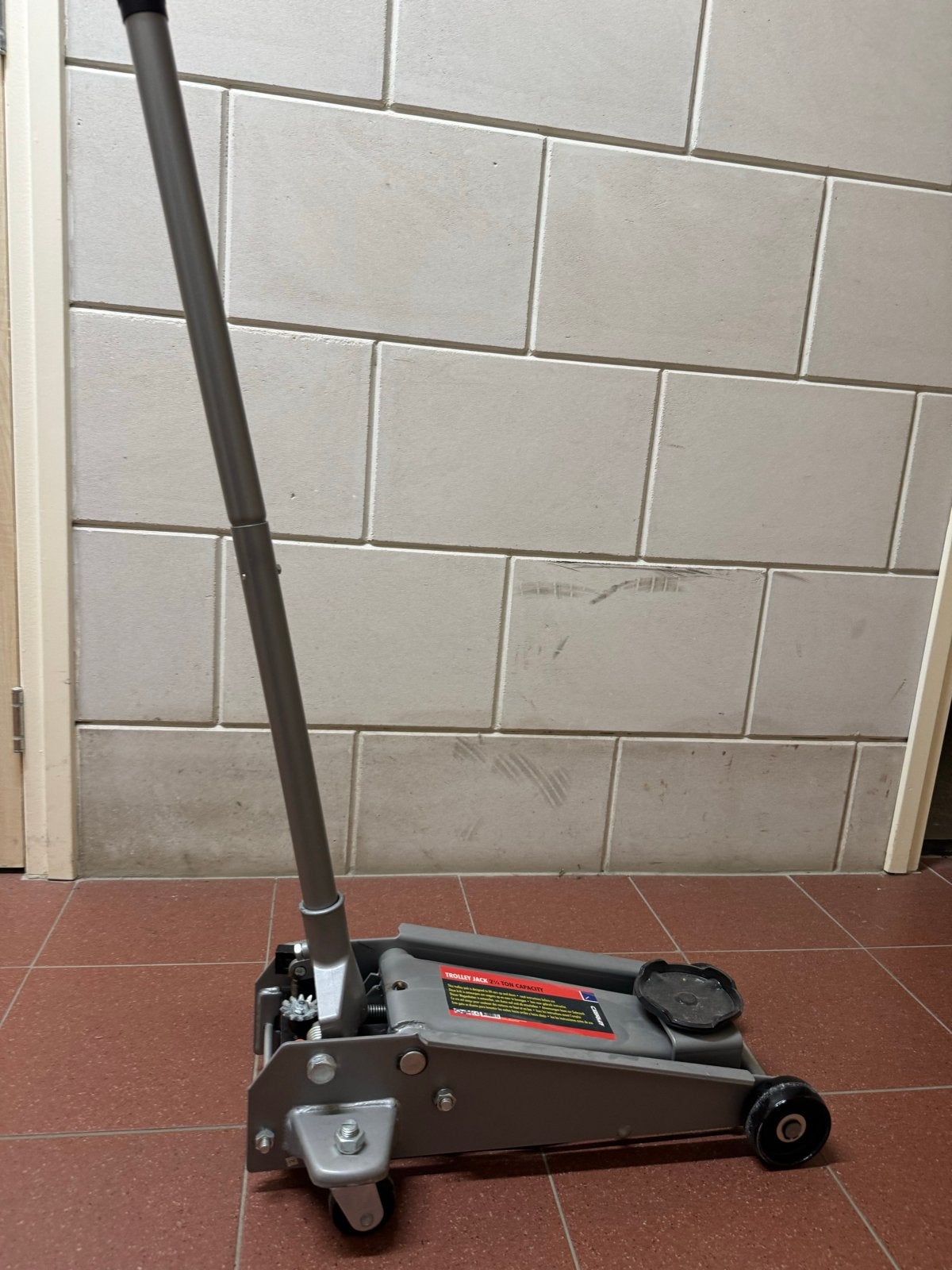 Garagekrik 2 Ton - Carpoint, Ophalen, Zo goed als nieuw, Hydraulisch, Garagekrik