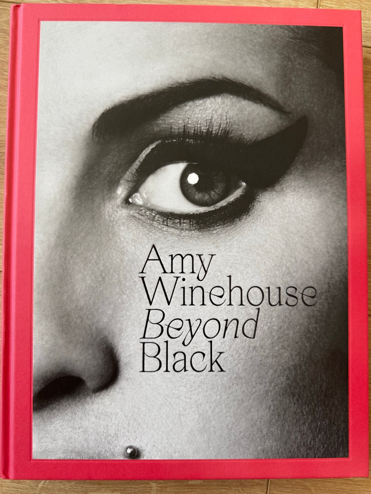 Amy Winehouse - Beyond Black Engelstalig, Ophalen, Zo goed als nieuw, Overige