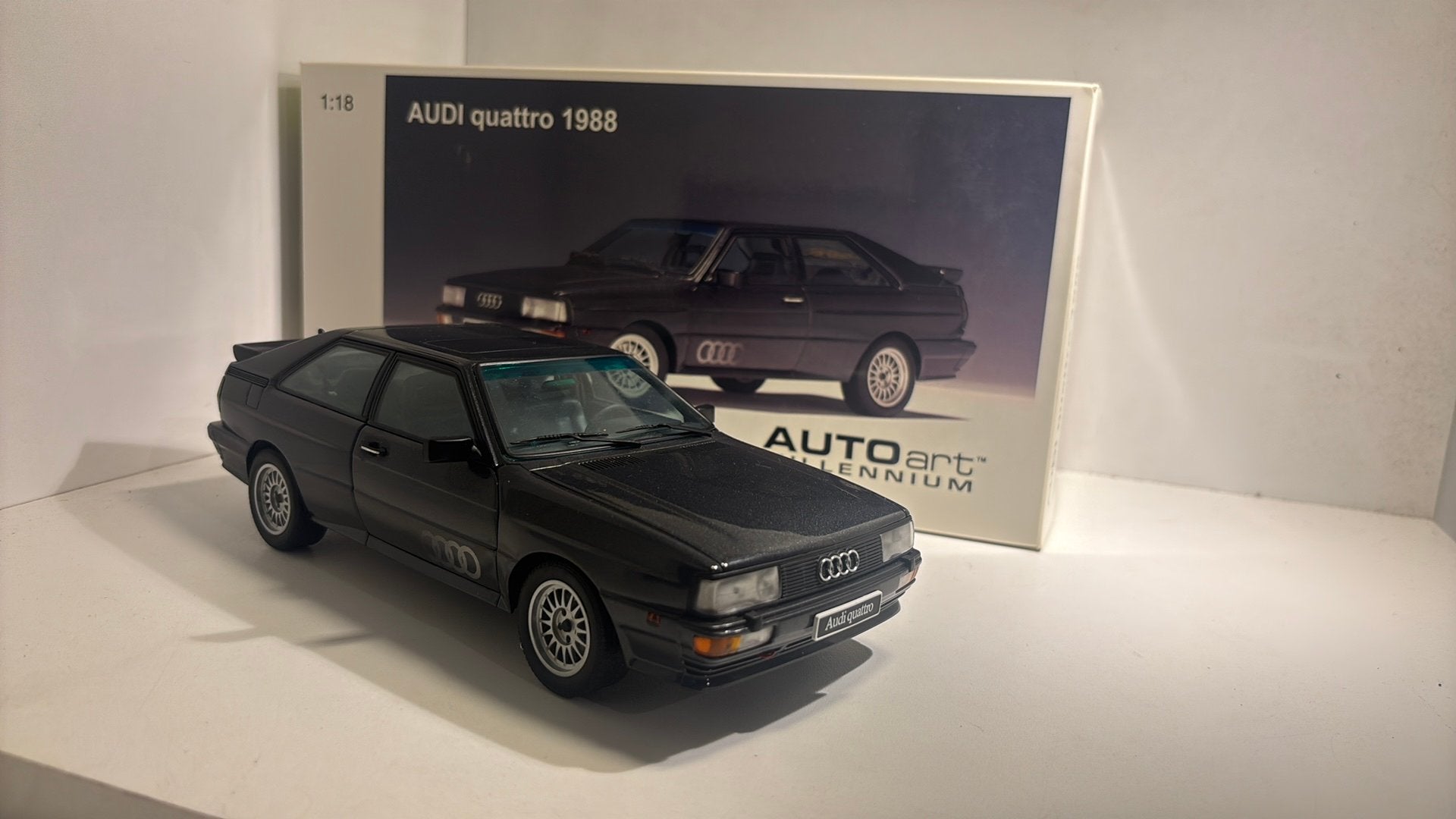 Audi quattro 1988 autoart 1.18
