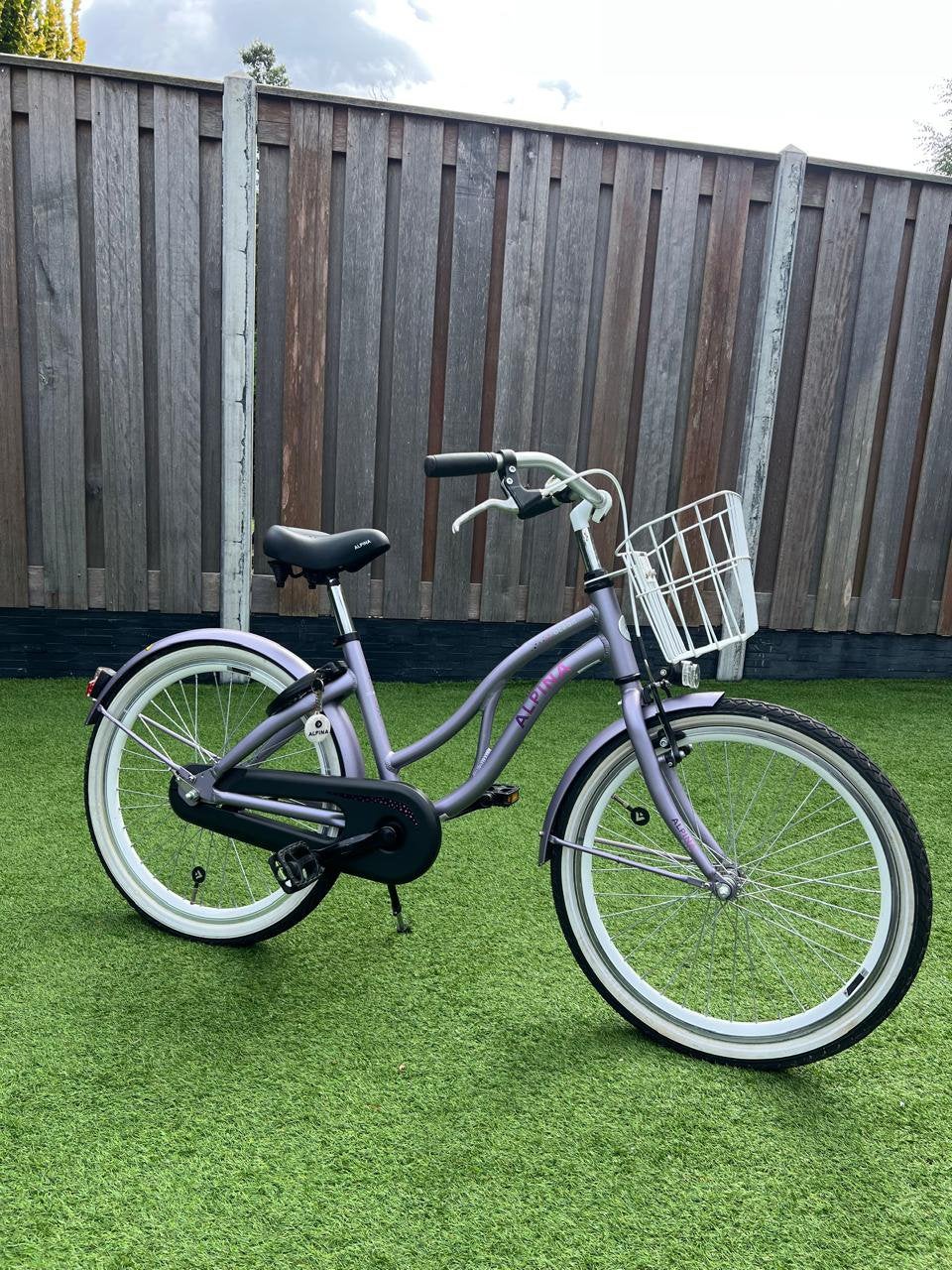 Alpina Ocean G22 22 inch meisjesfiets – Hazy Lavender, Fietsen en Brommers, Ophalen, Terugtraprem, Overige typen, Aluminium