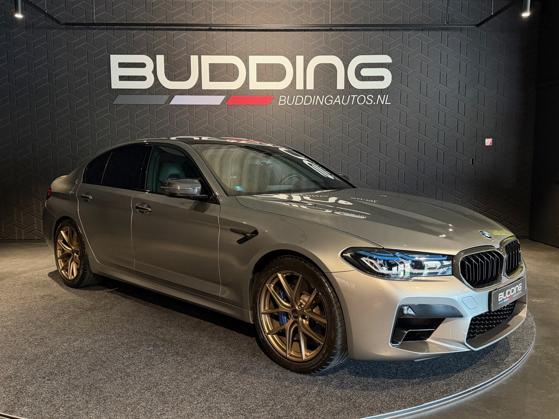 BMW 5 Serie M5 | Laser | Carbon | Orig NL | Soft-Close, Auto's, Automaat, Gebruikt, 2000 kg, Bedrijf