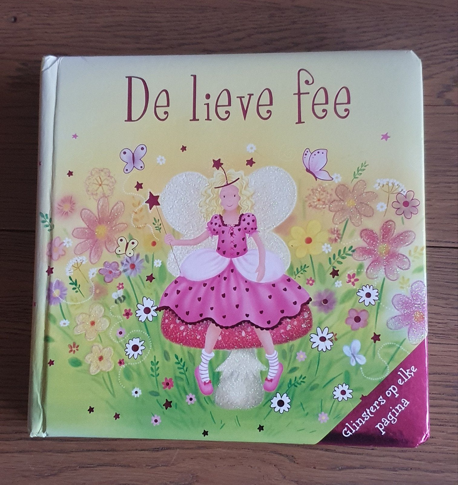 De lieve fee. Voorleesboek met glinsters op elke bladzijde, Boeken, Jongen of Meisje, Ophalen of Verzenden, Zo goed als nieuw