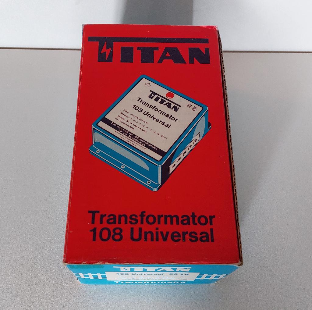 Titan 108 Universeel trafo 60 VA in ovp, Overige merken, Ophalen of Verzenden, Zo goed als nieuw, Transformator of Voeding