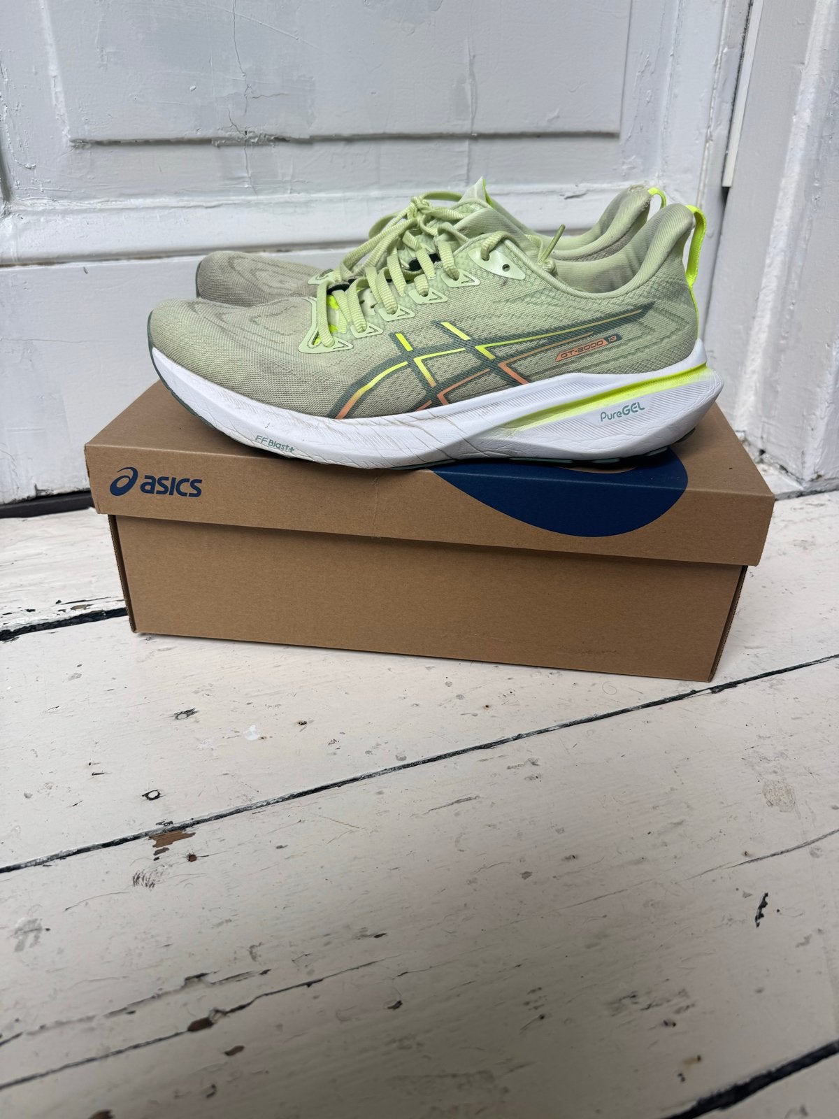ASICS hardloopschoenen - maat 45 GT 2000 serie, Ophalen of Verzenden, Zo goed als nieuw, Overige kleuren, Sneakers of Gympen