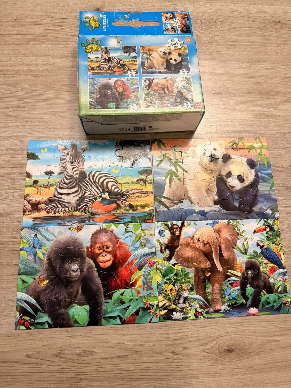 Animal world 4 in 1 puzzel, Ophalen, Meer dan 50 stukjes, Zo goed als nieuw, 2 tot 4 jaar