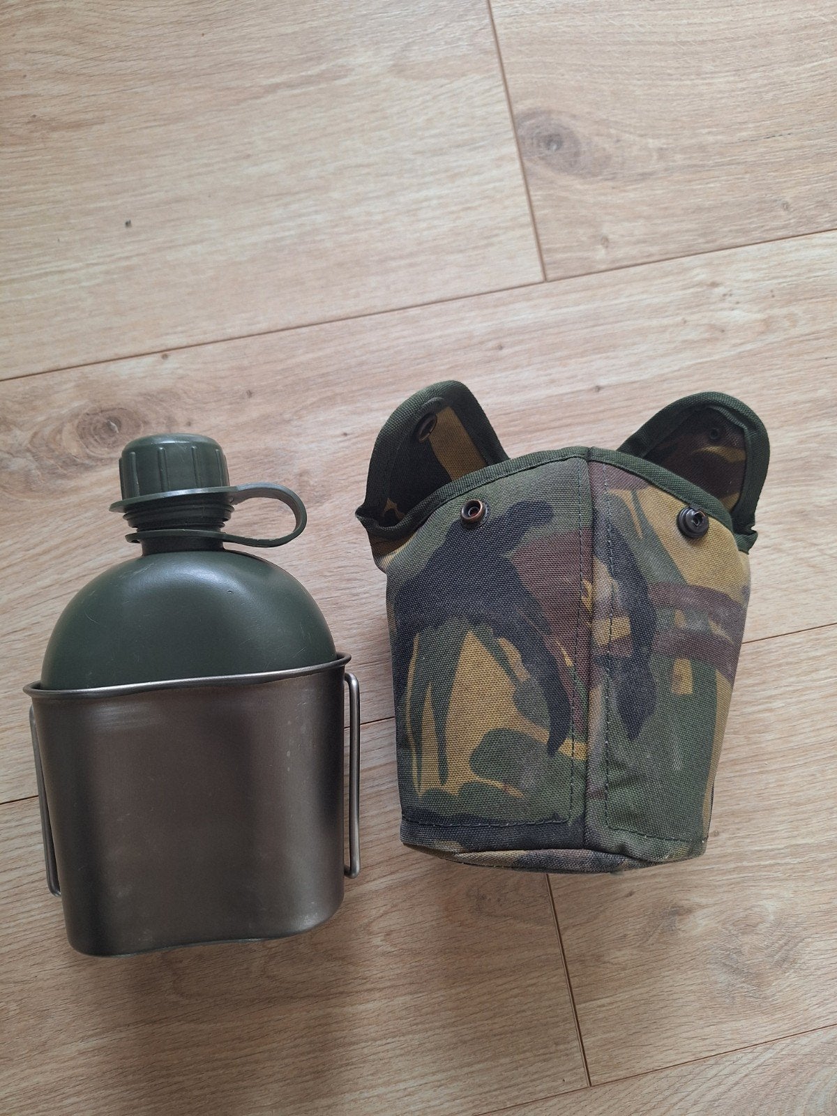 Nederlands Militair Uitrusting Set, Ophalen of Verzenden, Landmacht, Nederland, Kleding of Schoenen