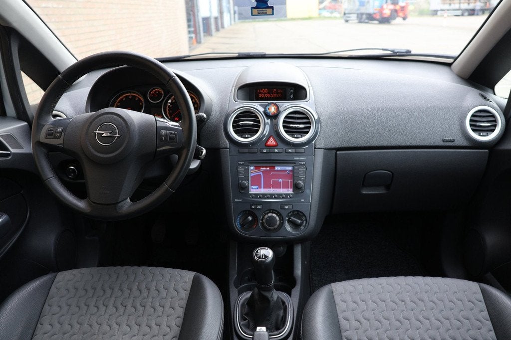 Opel Corsa 1.4 16V Cosmo |Navi|Airco|Cruise, Auto's, Opel, Voorwielaandrijving, Euro 5, Gebruikt, 4 cilinders