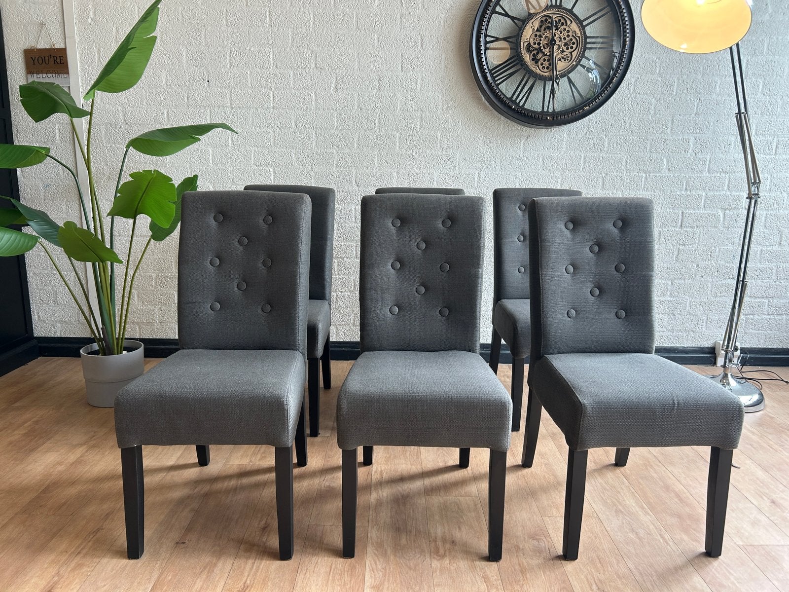 Set van 6 luxe grijze eetkamerstoelen – zo goed als nieuw, Luxe, Ophalen of Verzenden, Zo goed als nieuw, Vijf, Zes of meer stoelen