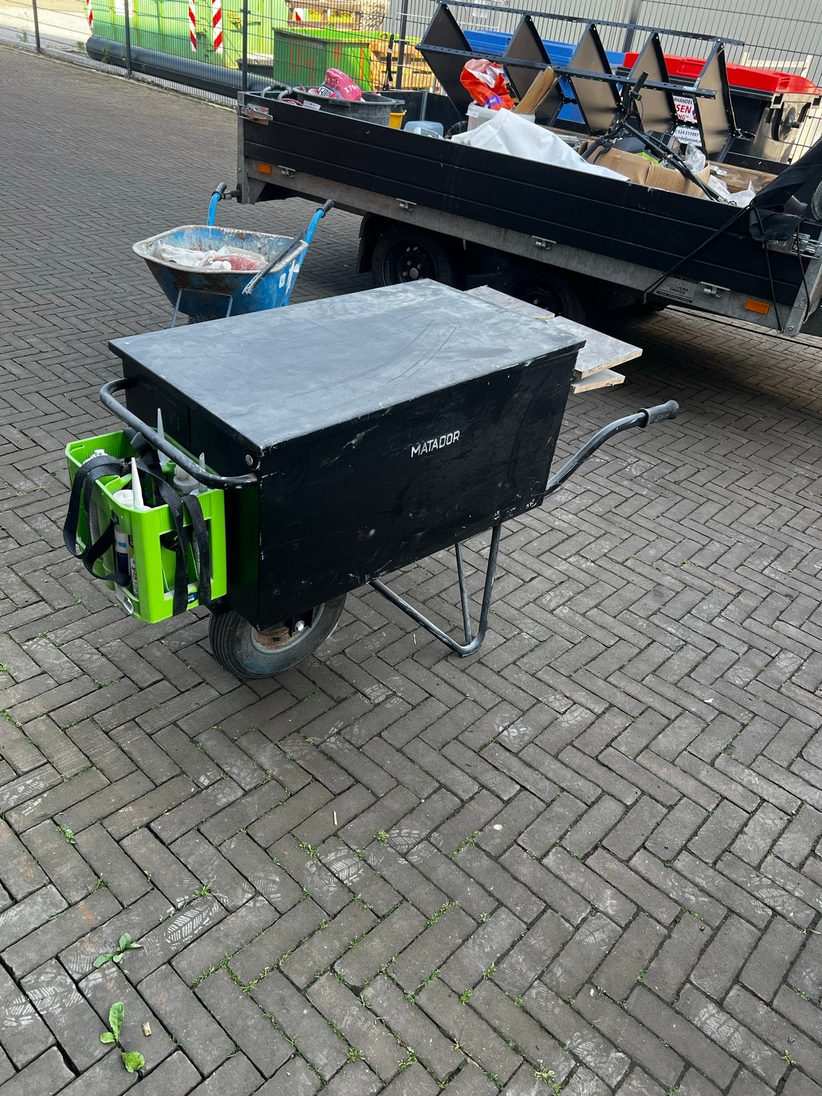 Matador kruiwagen met opbergkist gereedschapwagen, Ophalen of Verzenden, Gebruikt, Handmatig, Eenwielig