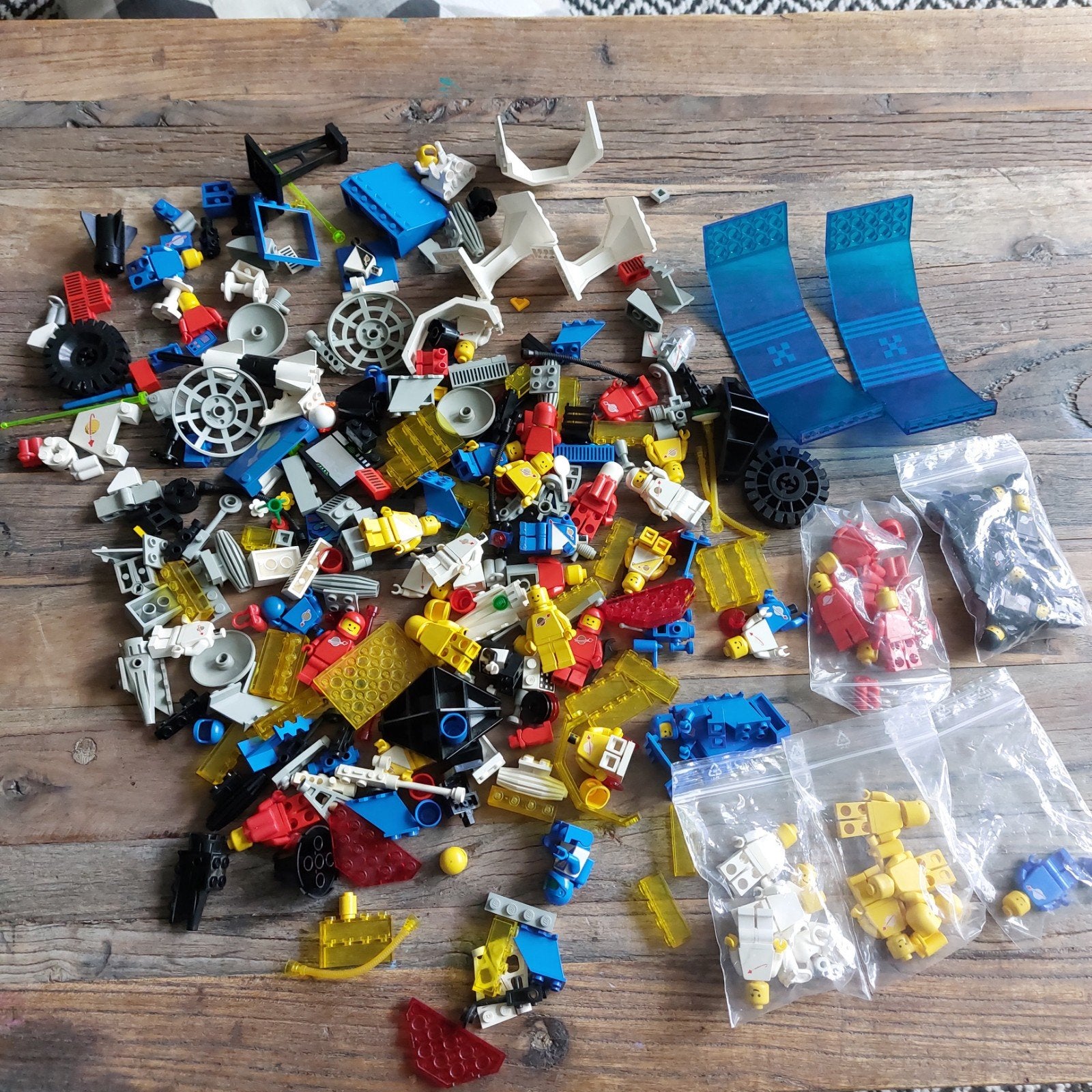 Grote vintage LEGO Classic Space partij met minifiguren, Gebruikt, Lego, Ophalen of Verzenden, Space