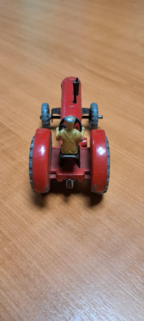 Vintage Dinky Toys Meccano Massey Harris Tractor #27a, Gebruikt, Dinky Tiys, Tractor of Landbouw, Onbekend
