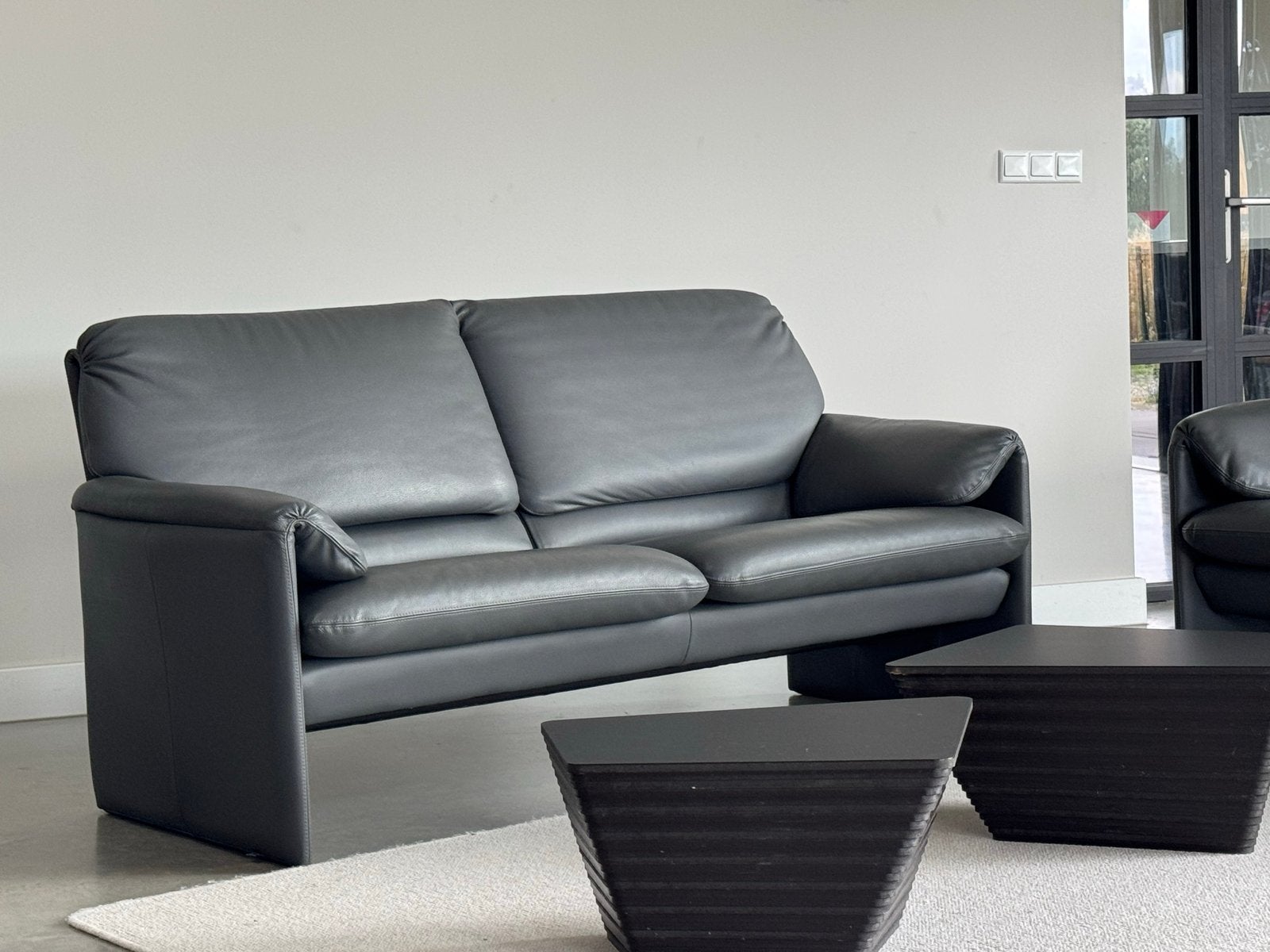 Set Leolux Bora Beta 2 + 2,5 zits - als nieuw donkergrijs, X, 150 tot 200 cm, Tweepersoons, Ophalen of Verzenden