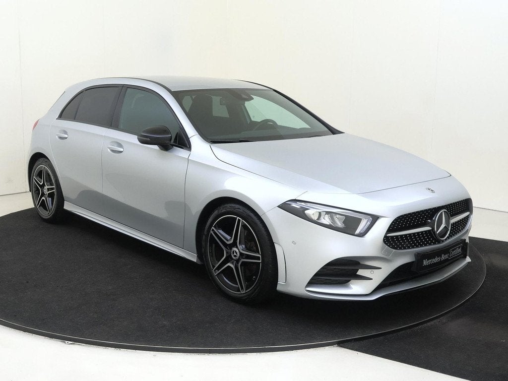 Mercedes-Benz A-klasse 180 Business Solution AMG, Auto's, 136 pk, Gebruikt, 4 cilinders, Leder en Stof