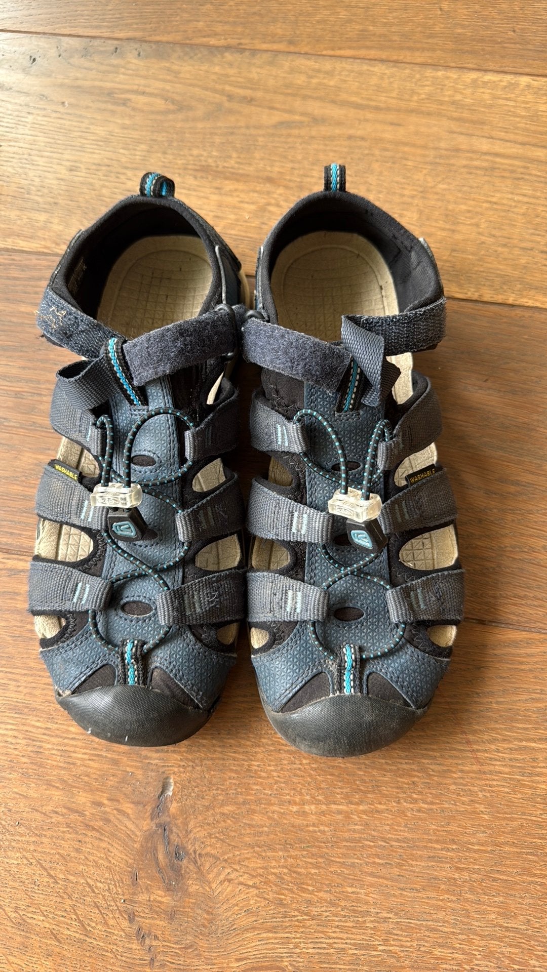 Gebruikte sandalen van merj Keen, Kinderen en Baby's, Kinderkleding | Schoenen en Sokken, Ophalen of Verzenden, Zo goed als nieuw
