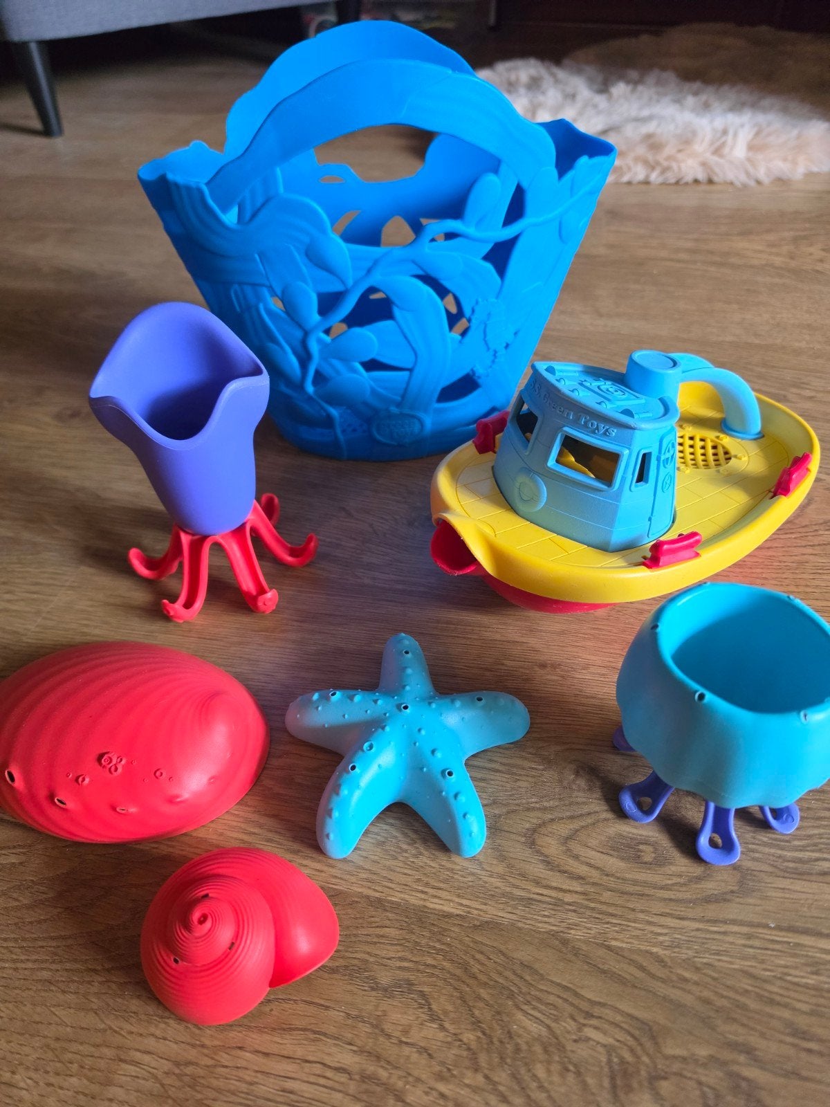 Green Toys Strand speelgoed Sleepbootje Zandvormp, Ophalen of Verzenden, Zo goed als nieuw