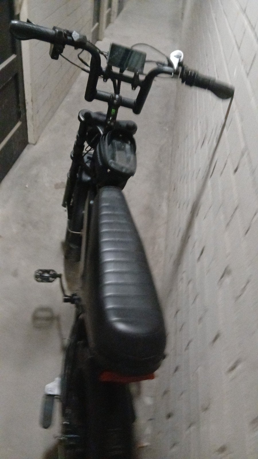 Fatbike met 2 sleutels, 2 alarmen en klein barstje in scherm, Ophalen of Verzenden, Gebruikt, Overige merken