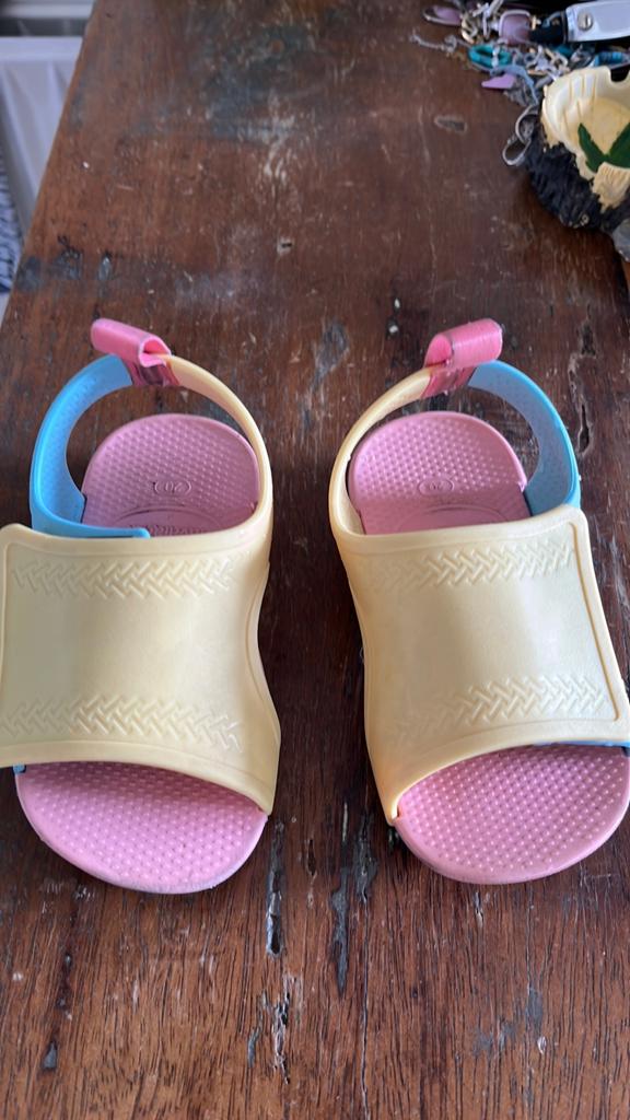 Havaianas slipper baby maat 20, Meisje, Ophalen of Verzenden, Gebruikt, Schoentjes
