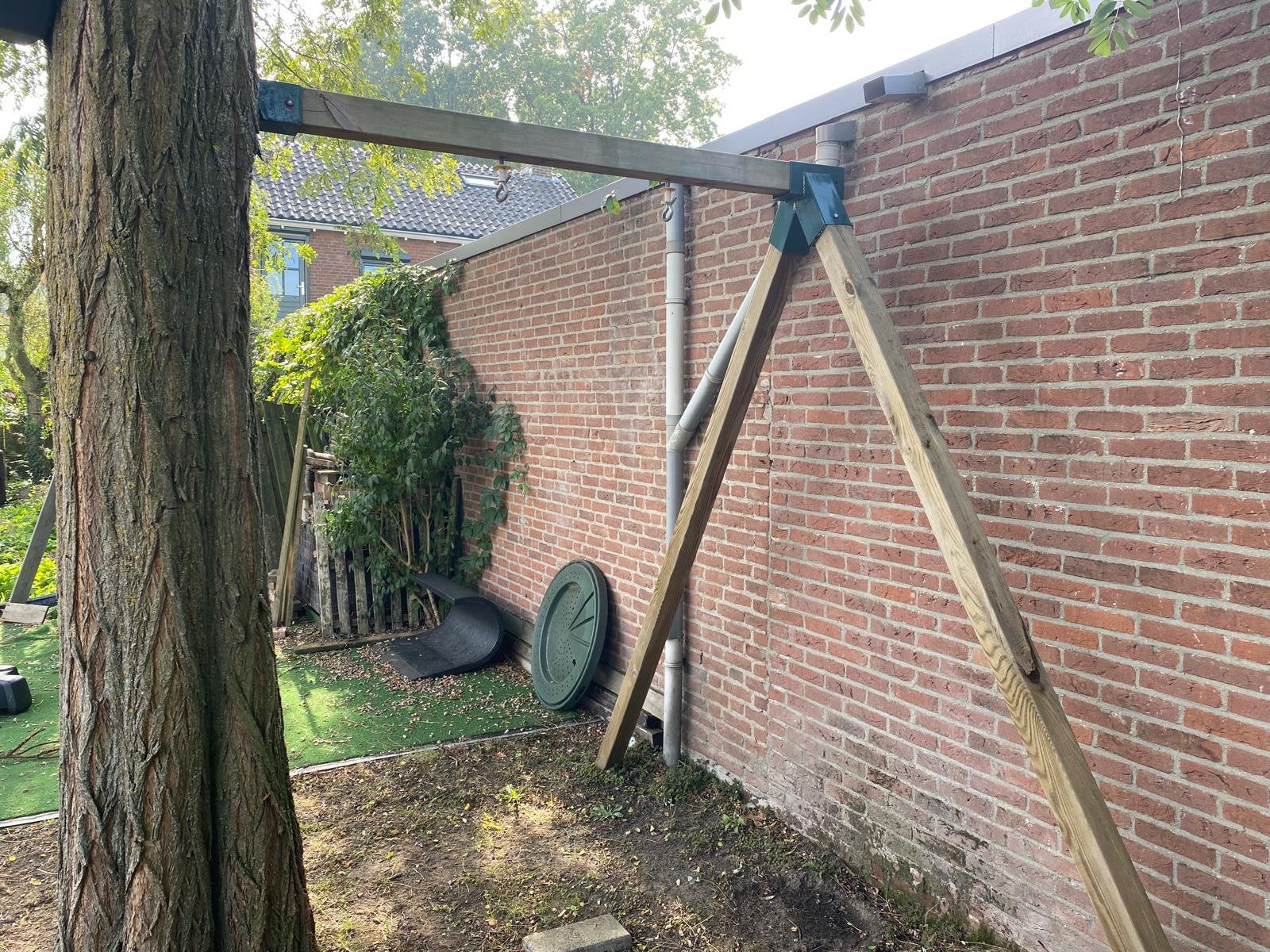 Schommel frame hout, Ophalen, Gebruikt, Duw- of Trekspeelgoed