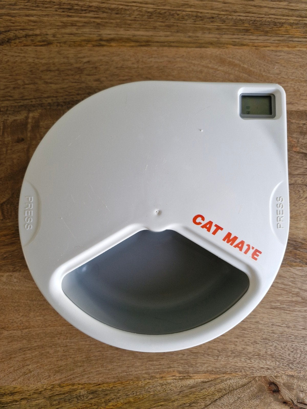 Cat Mate C300, automatische voerautomaat / voerbak, Ophalen of Verzenden, Automatisch, Gebruikt