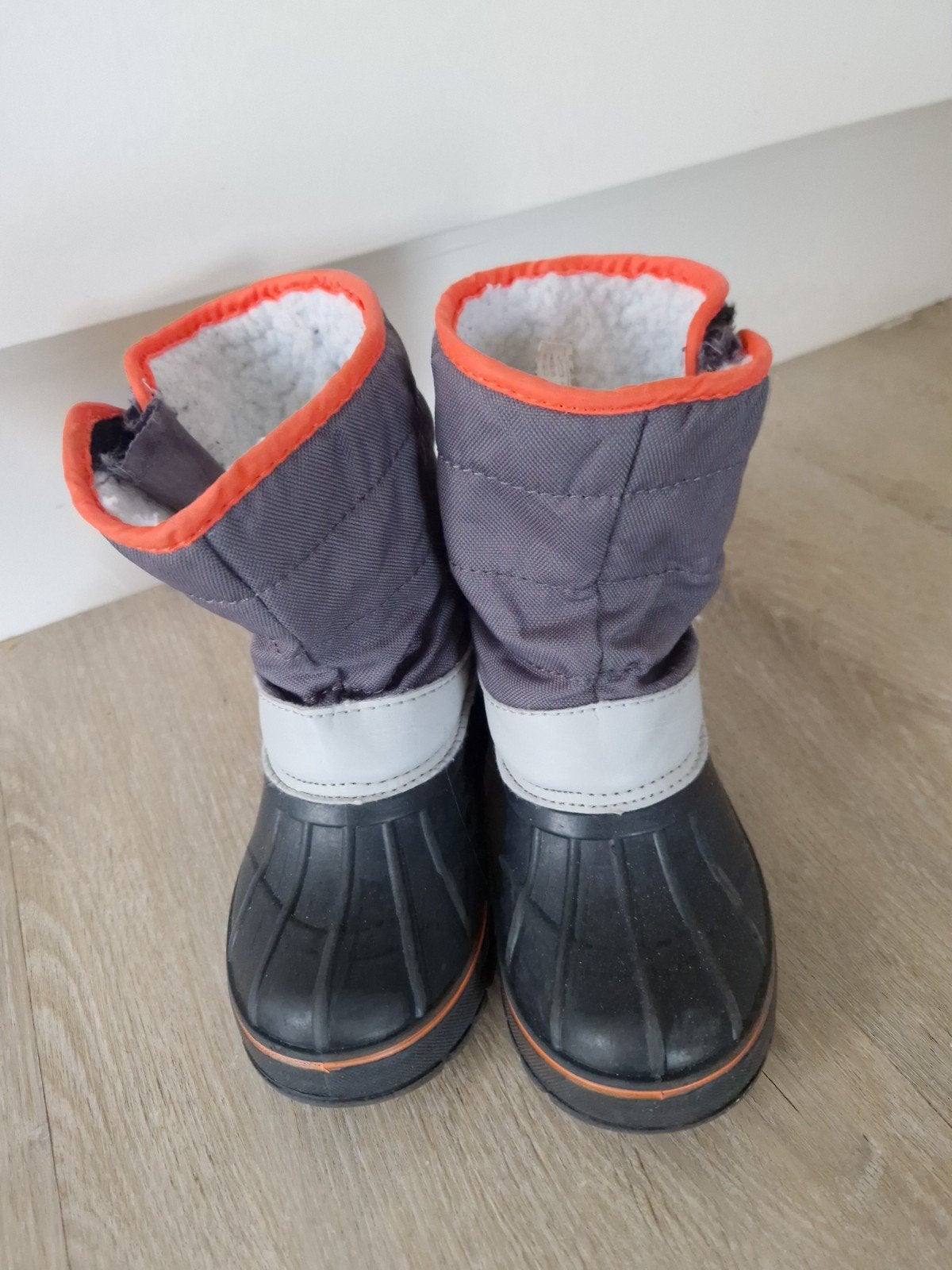 snowboots gevoerd maat 30, Kinderen en Baby's, Ophalen of Verzenden, Gebruikt, Jongen of Meisje, Laarzen