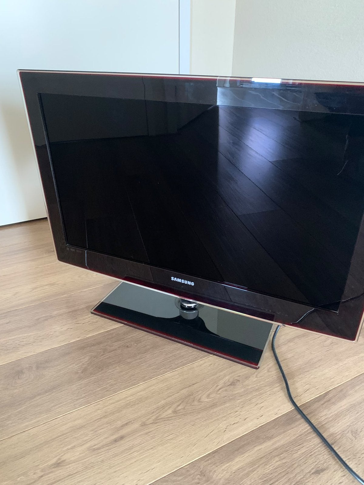 Samsung televisie 31 inch 80*51 te koop met afstandbediening, Ophalen, Gebruikt, 50 Hz, Samsung