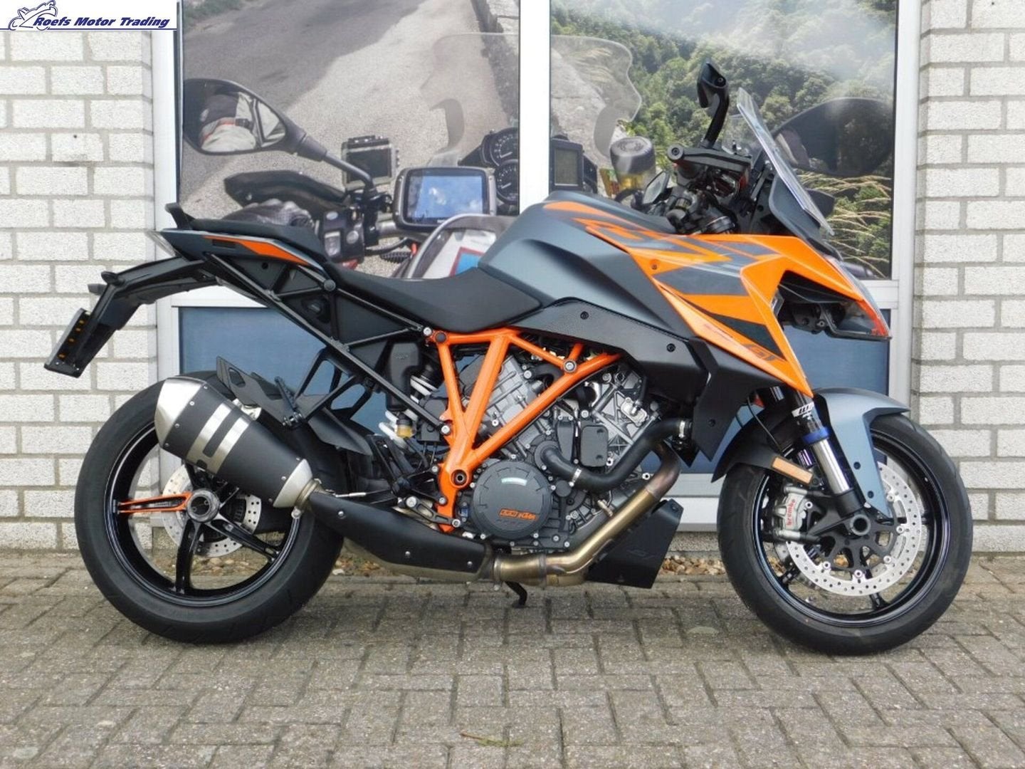 KTM 1290 SUPER DUKE GT (bj 2022), Motoren, 2 cilinders, KTM, Motorrijbewijs A, Bedrijf