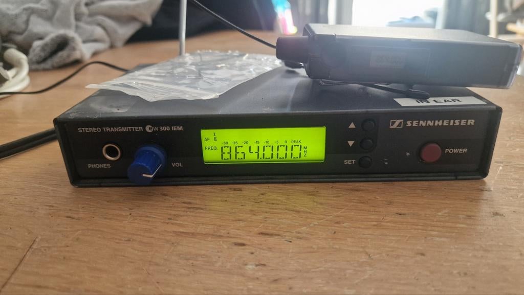 Sennheiser EW 300 IEM G1 (838-870Mhz) In-Ear Monitor Systeem, Muziek en Instrumenten, Ophalen of Verzenden, Gebruikt, Overige typen