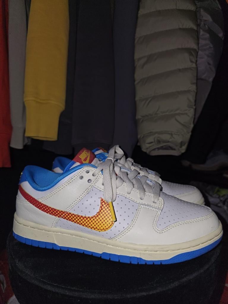 Nike Dunk Low Retro SE Harlem Globetrotters maat 39, Ophalen, Wit, Nike, Sneakers of Gympen