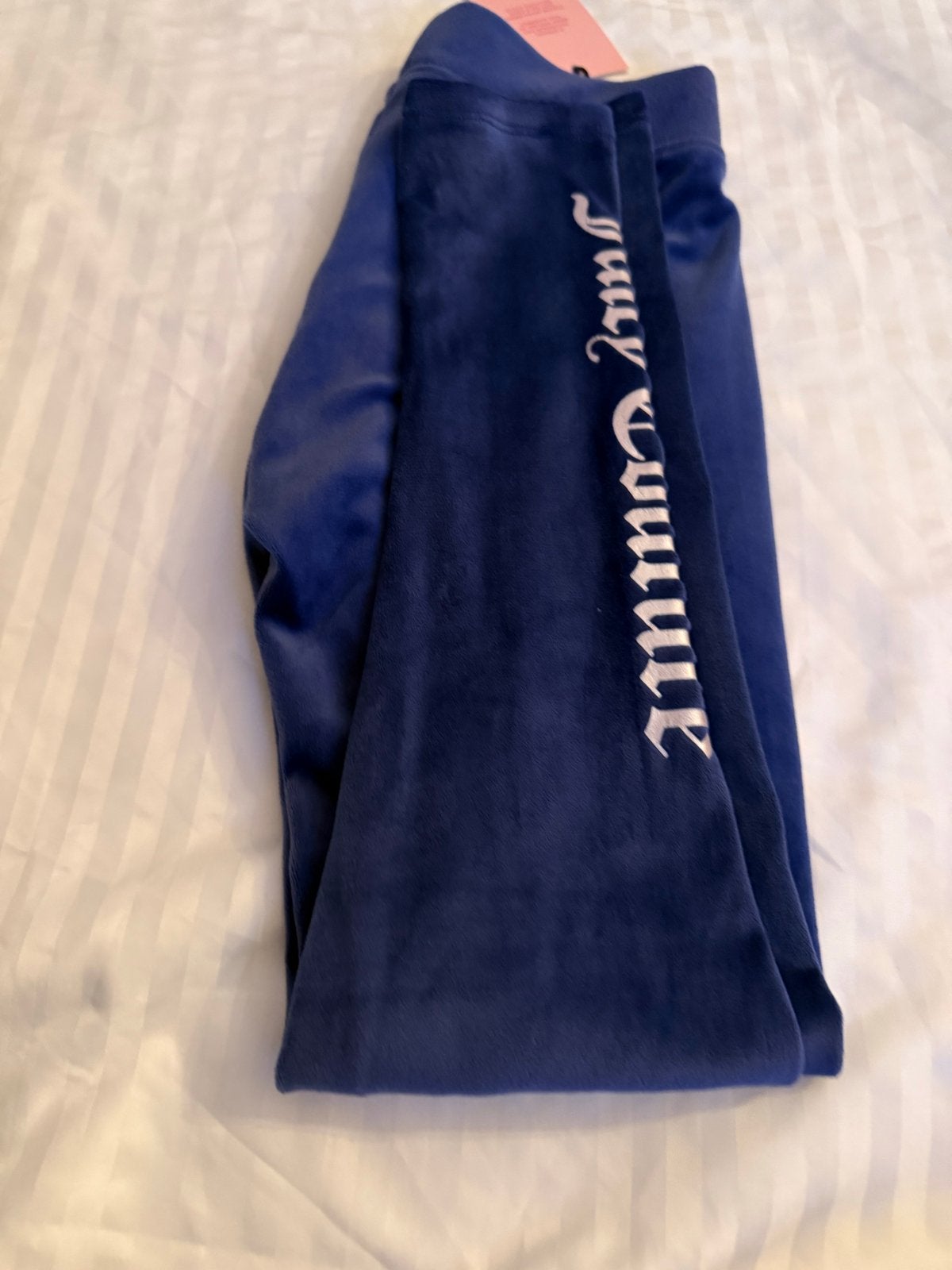 Juicy Couture velours broek - Nieuw met kaartjes, Blauw, Nieuw, Ophalen of Verzenden, Maat 36 (S)