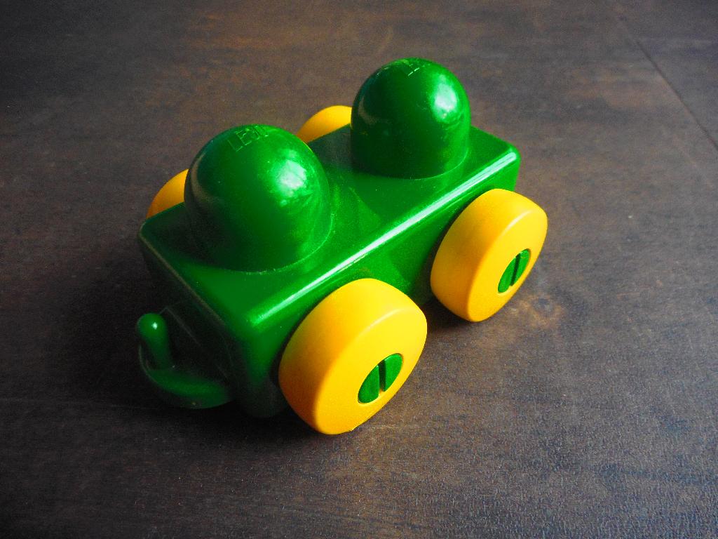 Lego Primo Vehicle Wagon with Tow Hitches (zie foto's), Ophalen of Verzenden, Gebruikt, Losse stenen, Lego Primo
