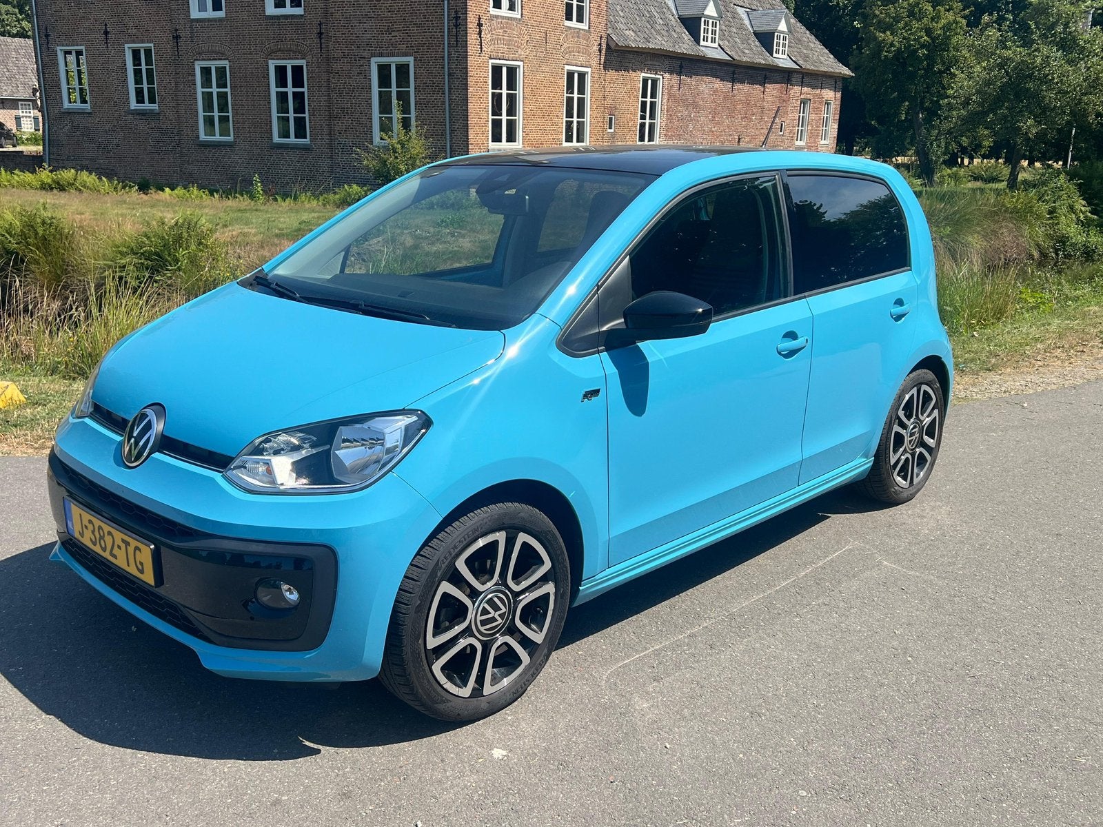 Volkswagen up! 1.0 60PK 5D BMT - LUXE -2020 R-line Blauw, Auto's, 891 kg, Origineel Nederlands, Handgeschakeld, 19 km/l