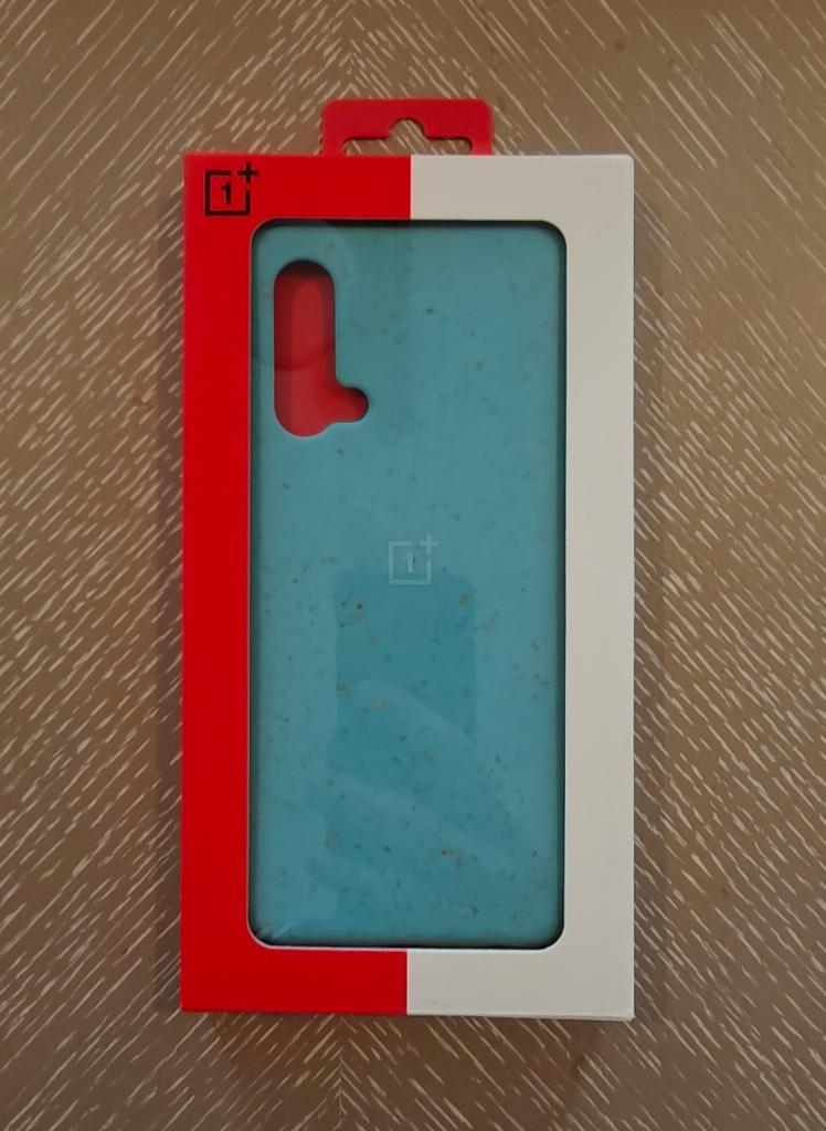 2x OnePlus Nord CE 5G hoesjes (covers), Ophalen of Verzenden, Nieuw, Hoesje of Tasje