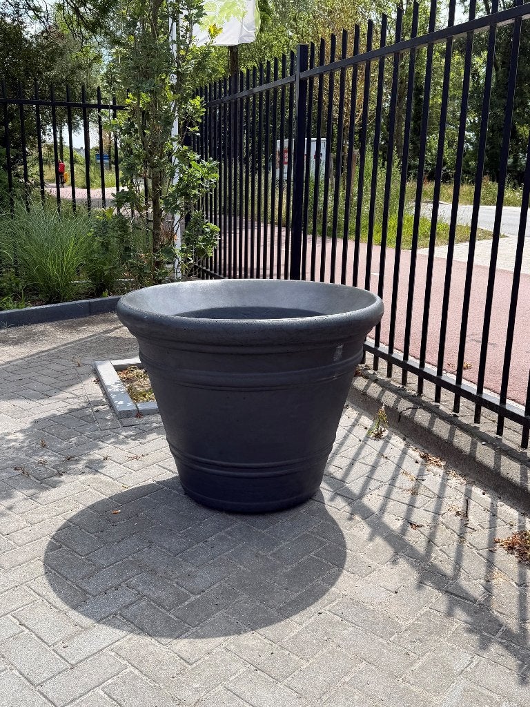 Bloempot Antraciet beton - Eyecatcher! Actie € 799,-, Ophalen, 40 cm of meer, Rond, Nieuw