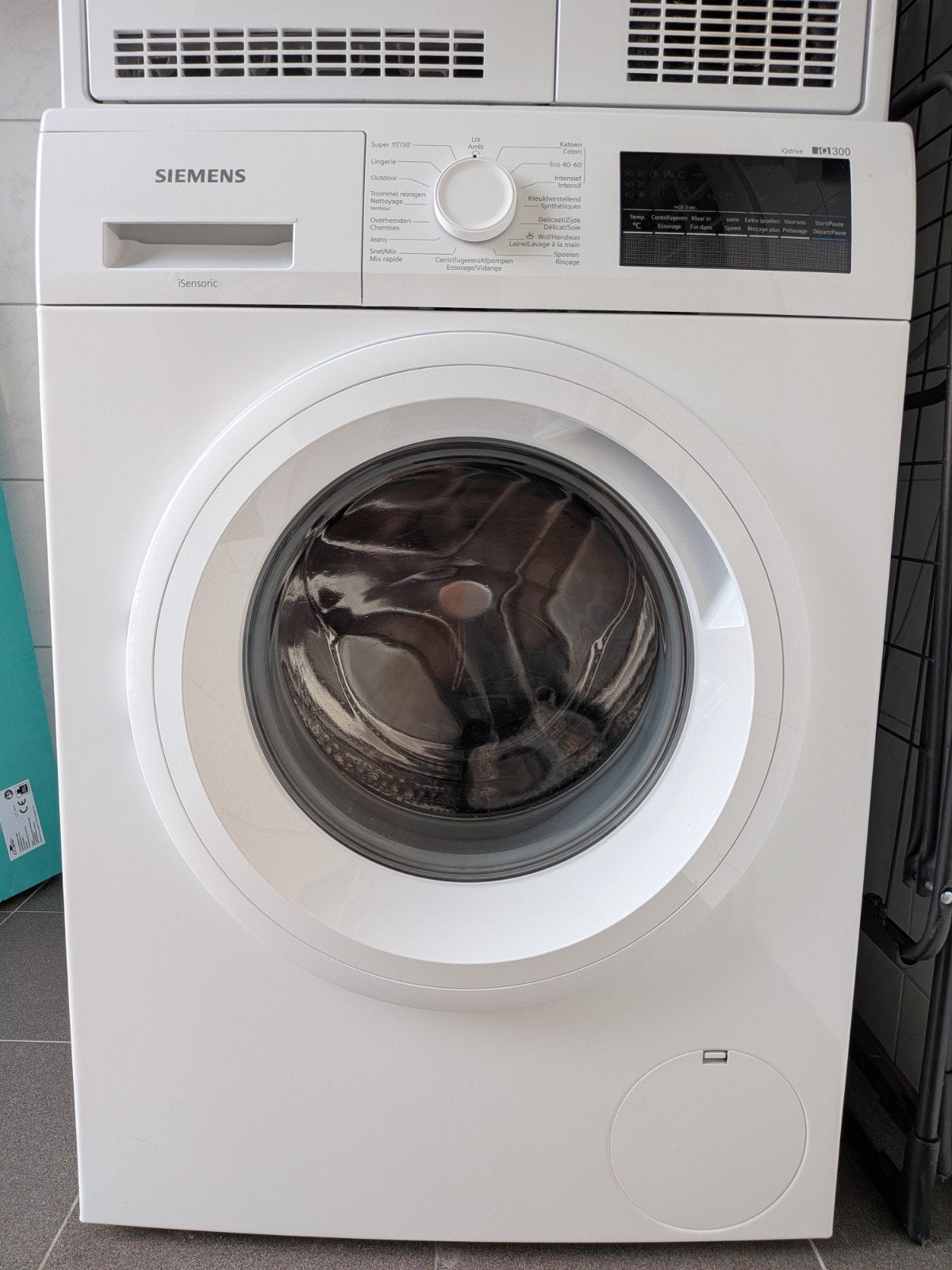 Wasmachine, 6 tot 8 kg, Ophalen, 1200 tot 1600 toeren, Minder dan 85 cm