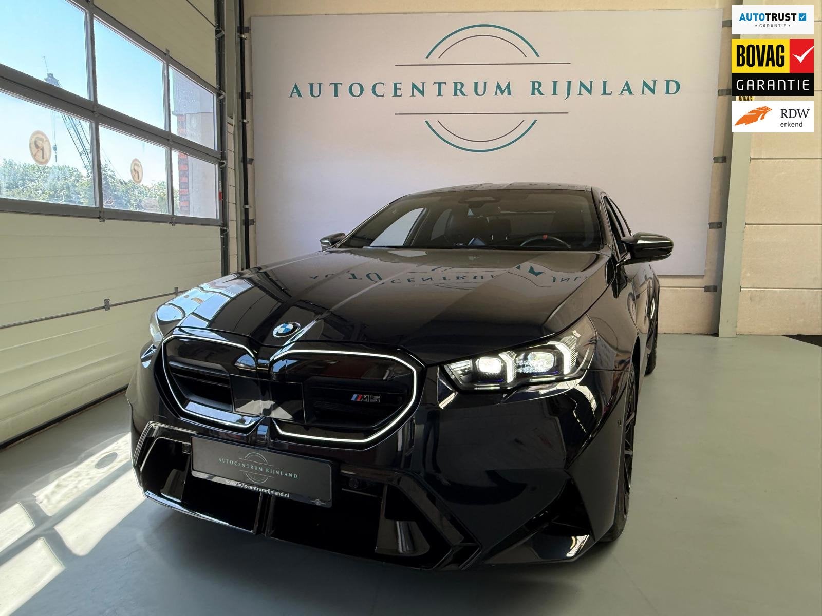 BMW 5-serie M5, 728PK 1 Jaar Bovag Garantie Automaat, Carbon, Auto's, BMW, Automaat, Dealer onderhouden, 2000 kg, 4395 cc