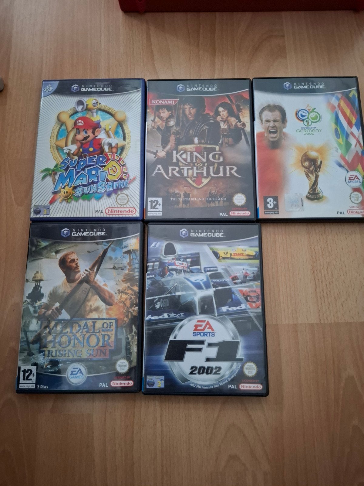 Nintendo GameCube Spellen Bundel: Super Mario, F1, FIFA, MoH, Gebruikt, Overige genres, Eén computer, Ophalen of Verzenden