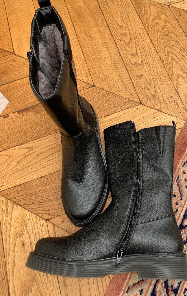 Bugatti zwarte leren Chelsea  boots rits bont gevoerd  37, Zwart, Lage of Enkellaarzen, Zo goed als nieuw, Bugatti