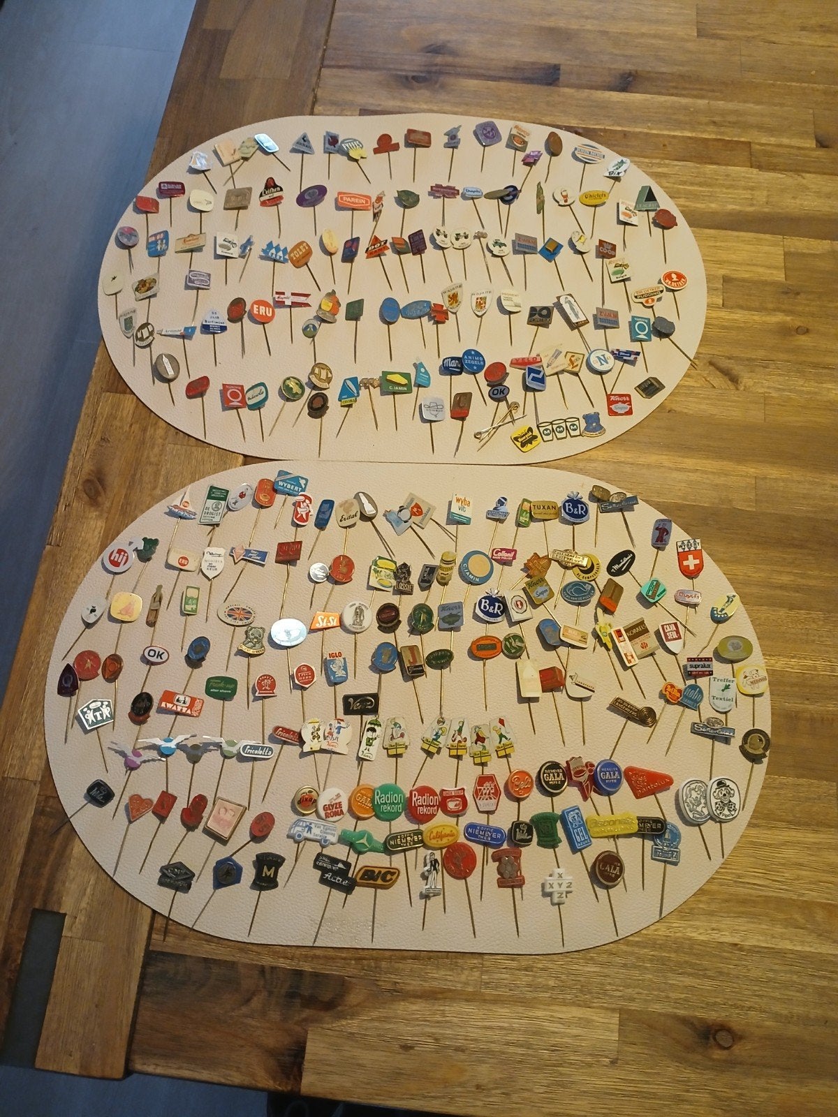 uitgebreide collectie Speldjes, Verzamelen, Speldjes, Pins en Buttons, Ophalen of Verzenden